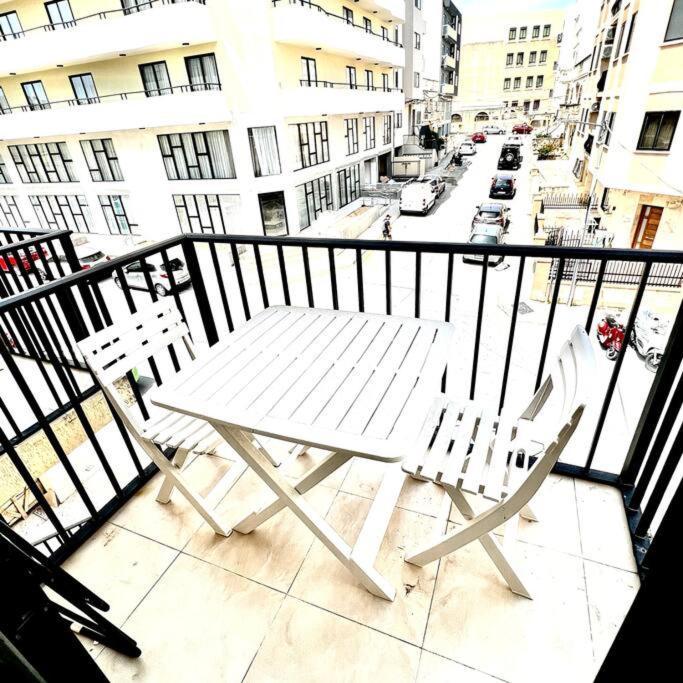 Gzira Smart 1 Bedroom Apartment Екстер'єр фото
